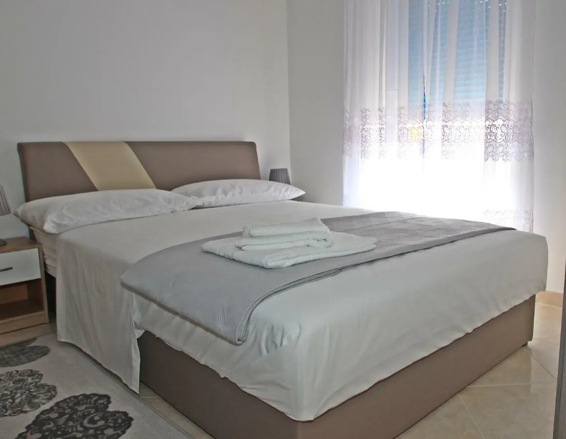 Guest house Rooms Amanda Porec