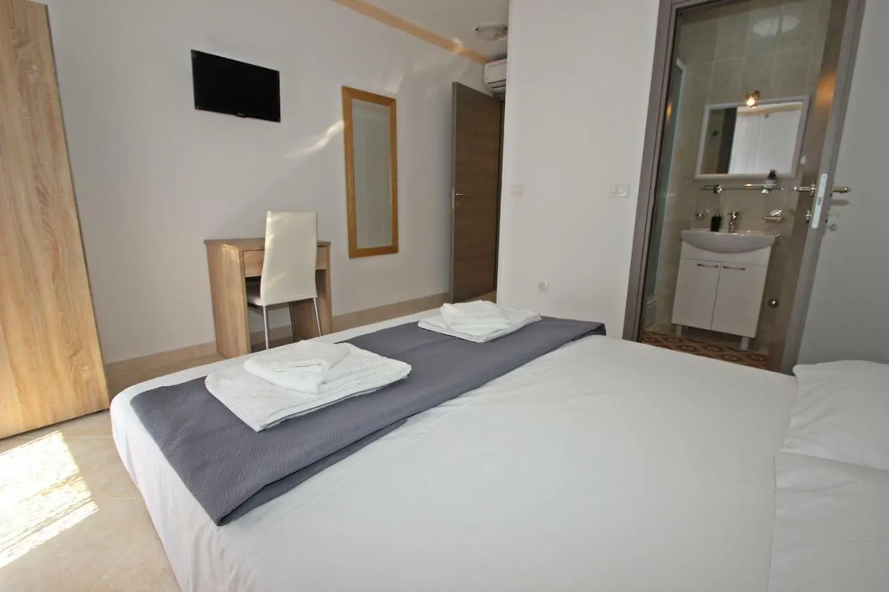 Guest house Rooms Amanda Porec