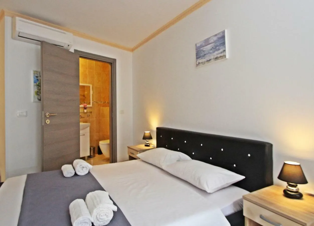 Rooms Amanda Porec Guest house