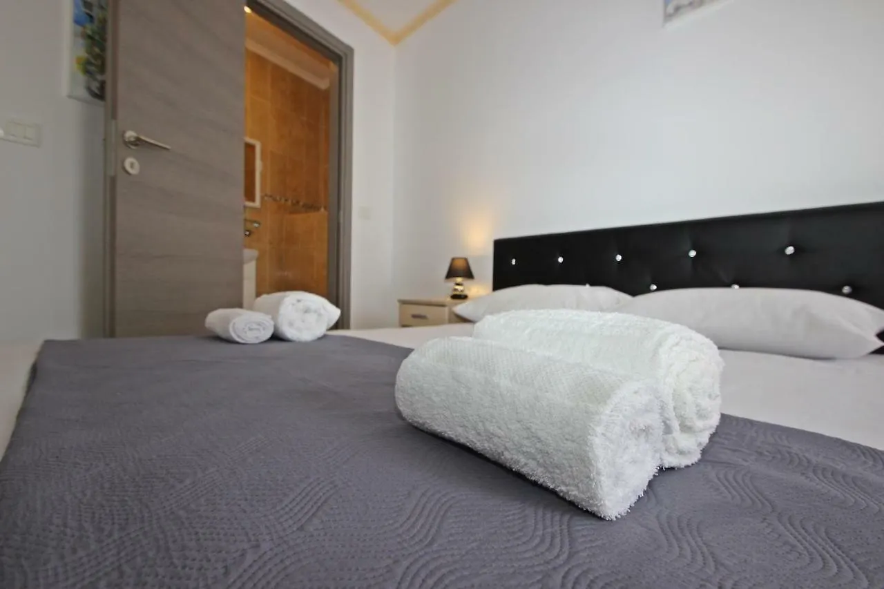Rooms Amanda Porec Guest house